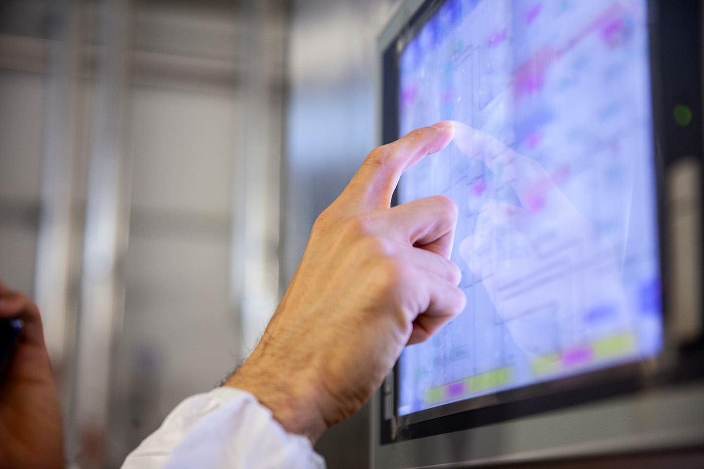 the-future-of-bioinformatics:-scaling-interactive-and-computational-workflows-with-seqera