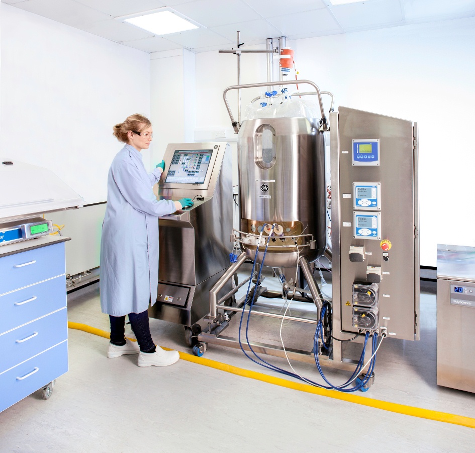 fujifilm-diosynth-biotechnologies-and-regeneron-sign-10-year,-$3+-billion-us.-manufacturing-deal