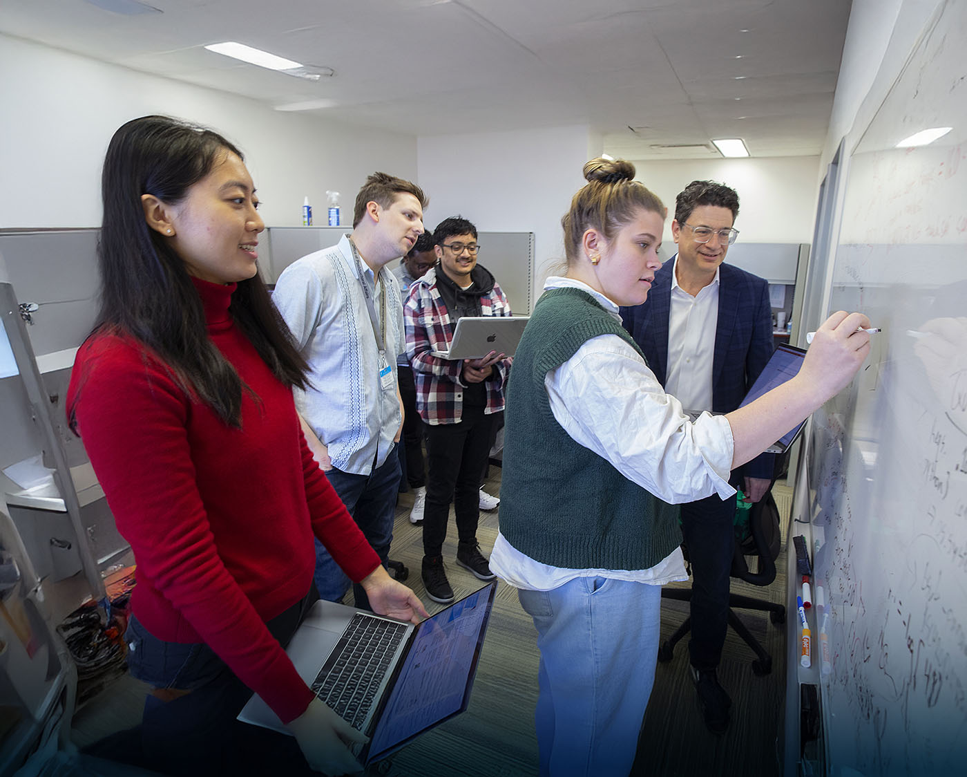 democratizing-artificial-intelligence-in-pre-clinical-drug-discovery