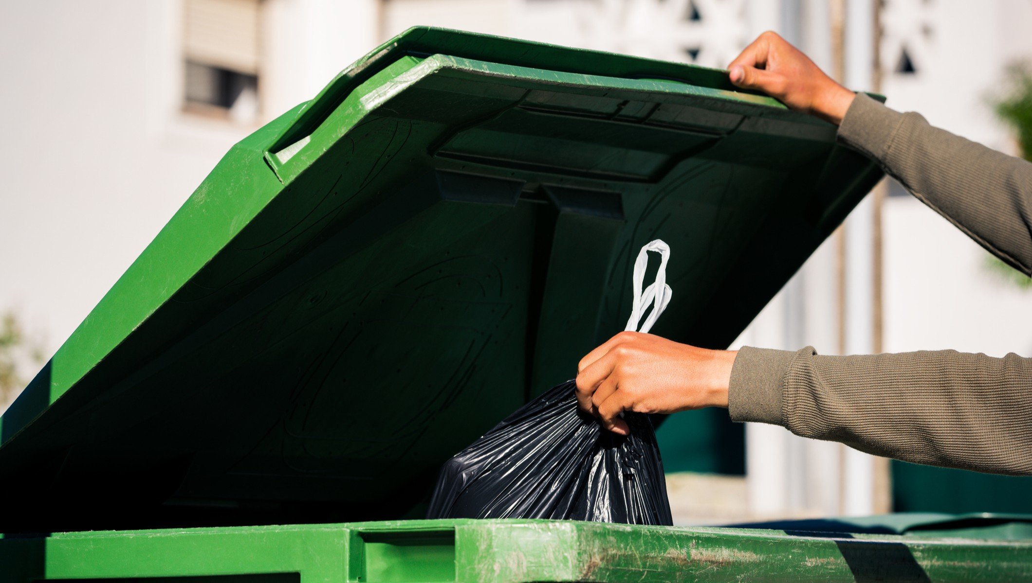 moderna’s-reshaping-rolls-on-with-3-more-pipeline-purges