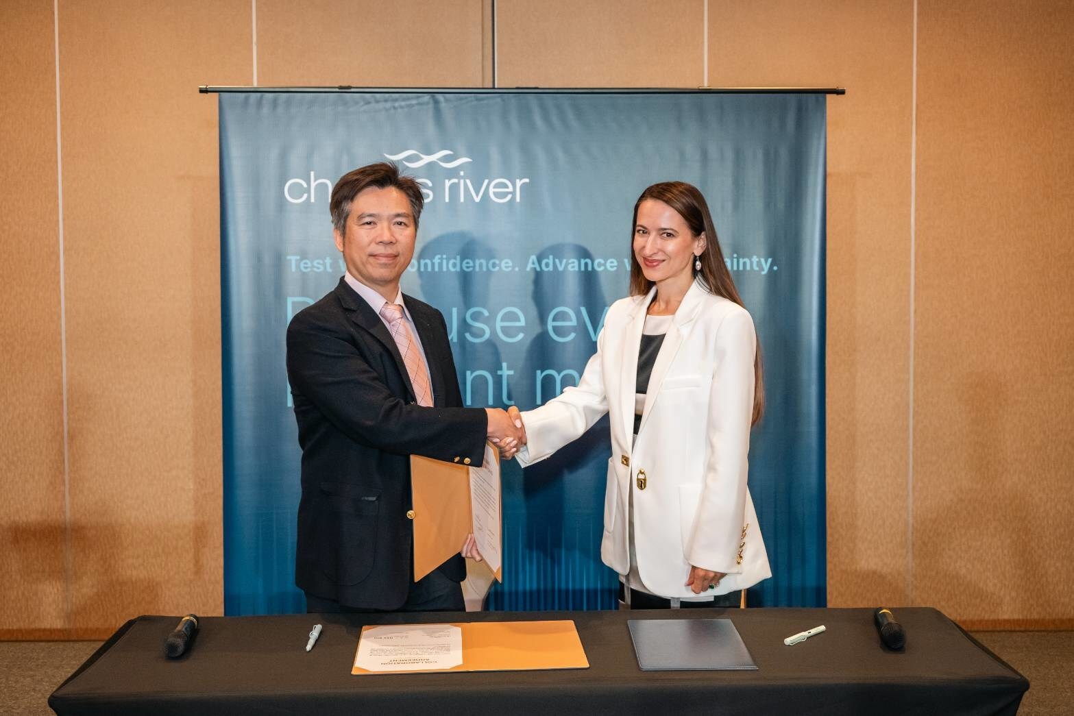 locus-cell,-taiwan-based-cell-and-gene-therapy-cdmo,-signs-mou-with-charles-river-at-apac-biomanufacturing-leadership-summit